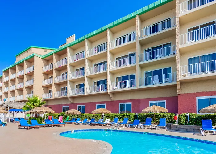 Cheap hotel: Hampton Inn Pensacola Beach